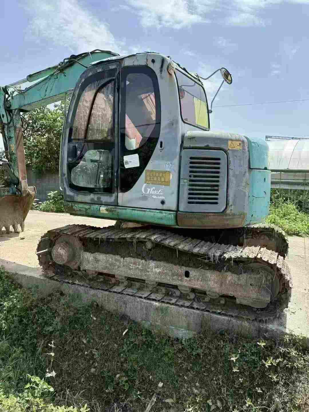 Kobelco SK70SR Excavator